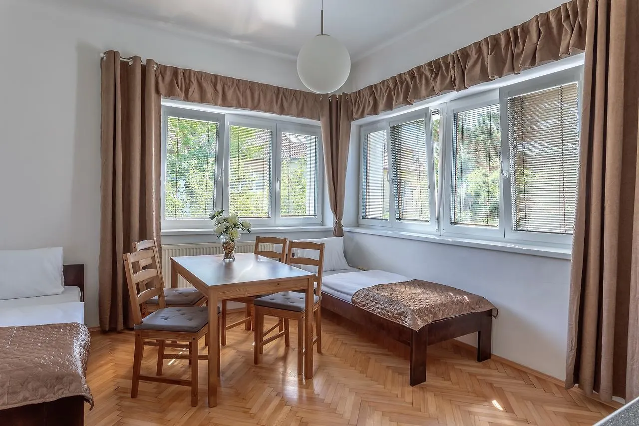 Green Park Apartments location